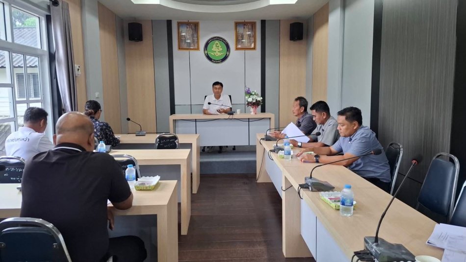  ประชุมคณะกรรมการจัดหาประโยชน์ในทรัพย์สินของเทศบาลตำบลทุ่งหว้า